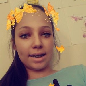 Meet your Posher, Hailey